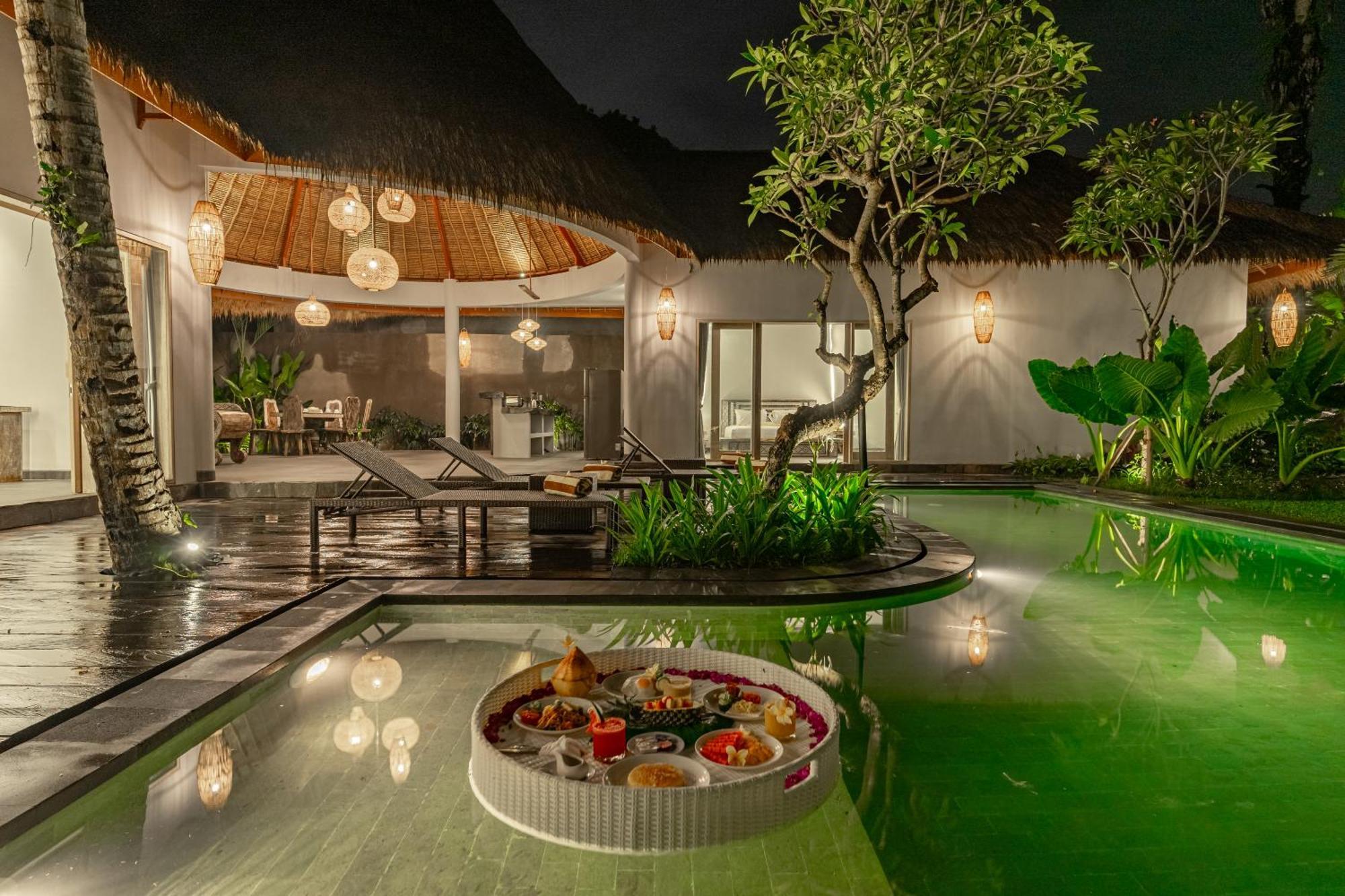 Brand New Luxury 3br Ethnic Ubud # 1 Villa