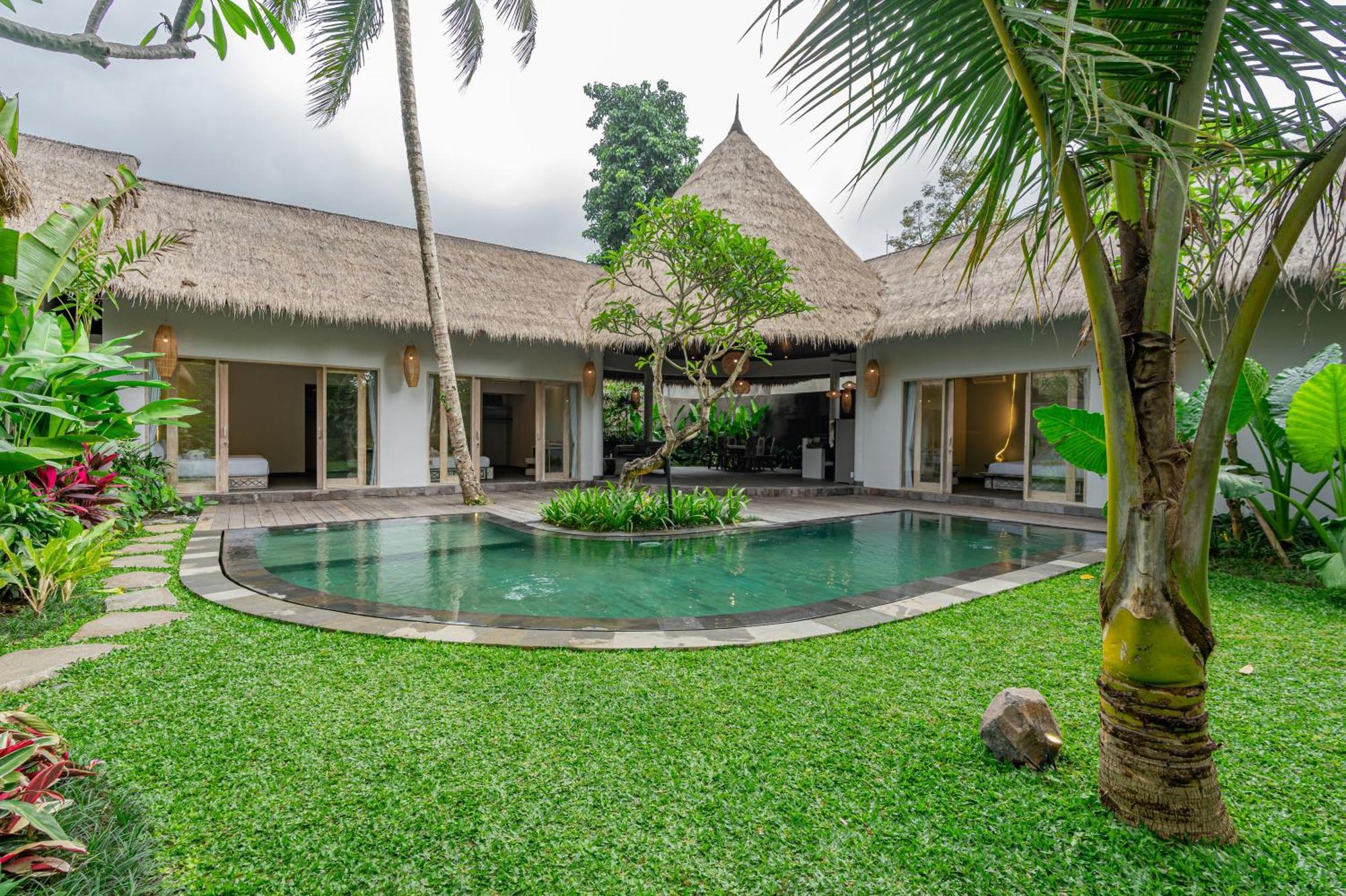 Brand New Luxury 3br Ethnic Ubud # 1 * Ubud