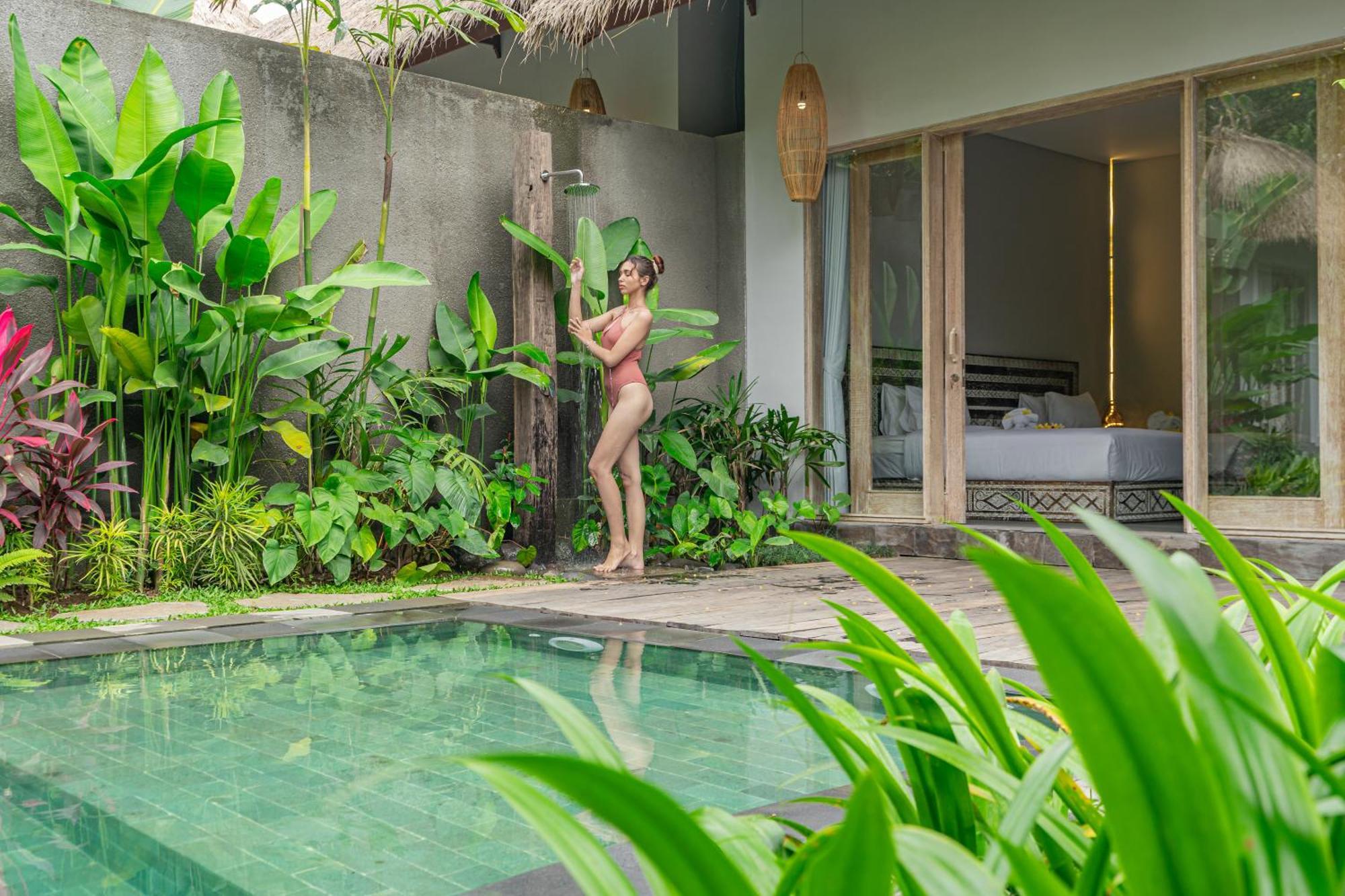 Brand New Luxury 3br Ethnic Ubud # 1 Villa *